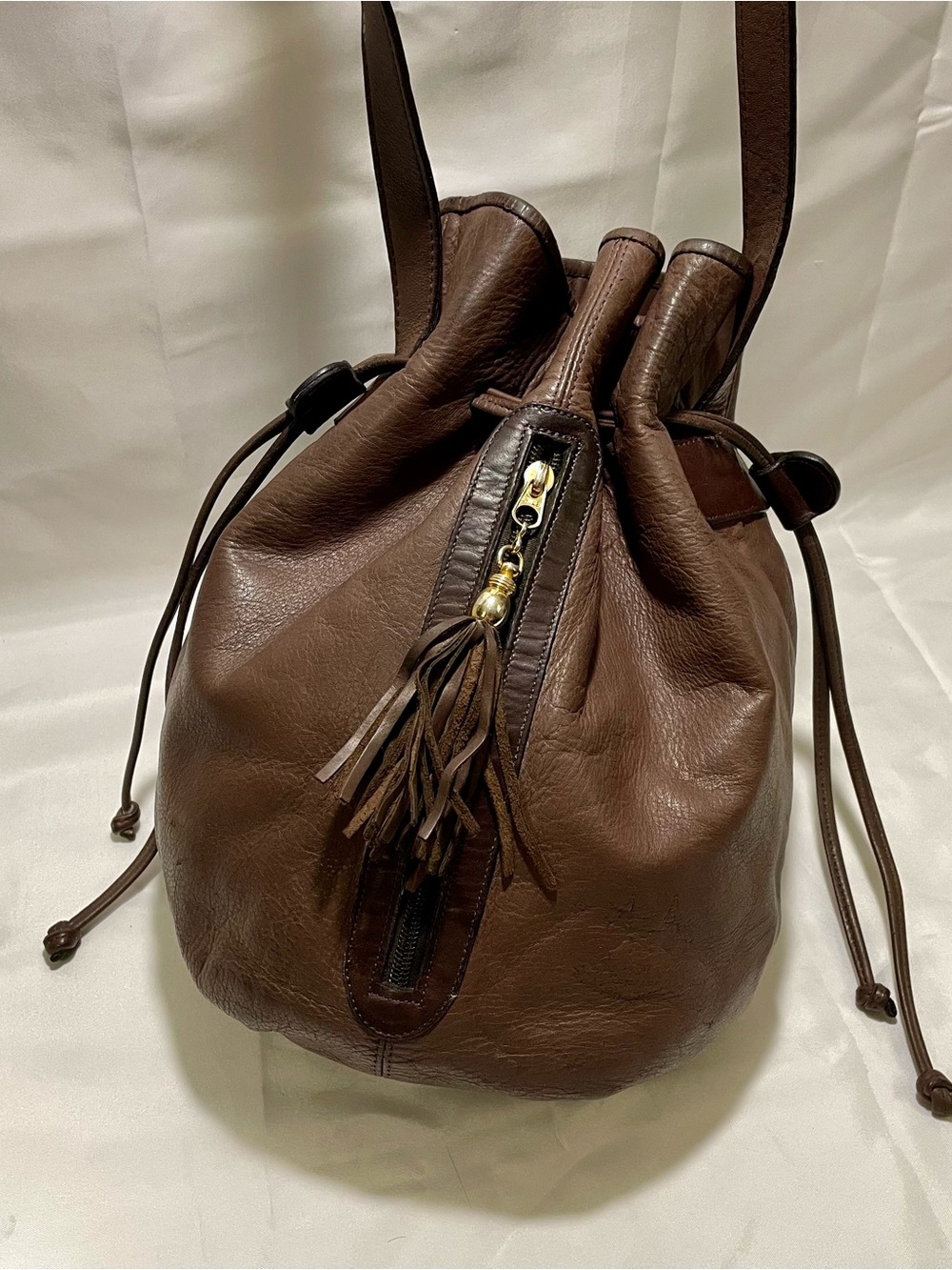Ugo Santini -  Argentine Leather Drawstring Bucket Bag ✨VINTAGE✨